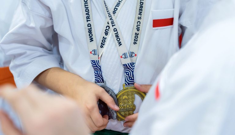 Wspaniały sukces najmłodszych adeptów karate tradycyjnego! Polska triumfuje w Pucharze Świata Dzieci z dorobkiem 45 złotych medali!